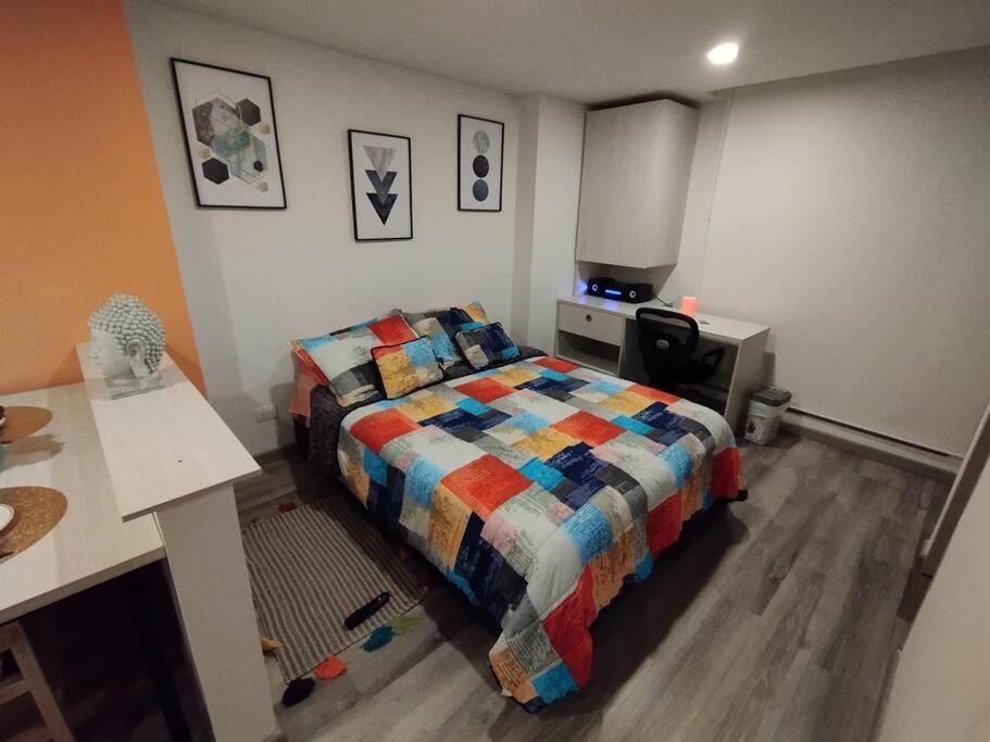 Apartaestudio Centro Historico Богота Екстериор снимка